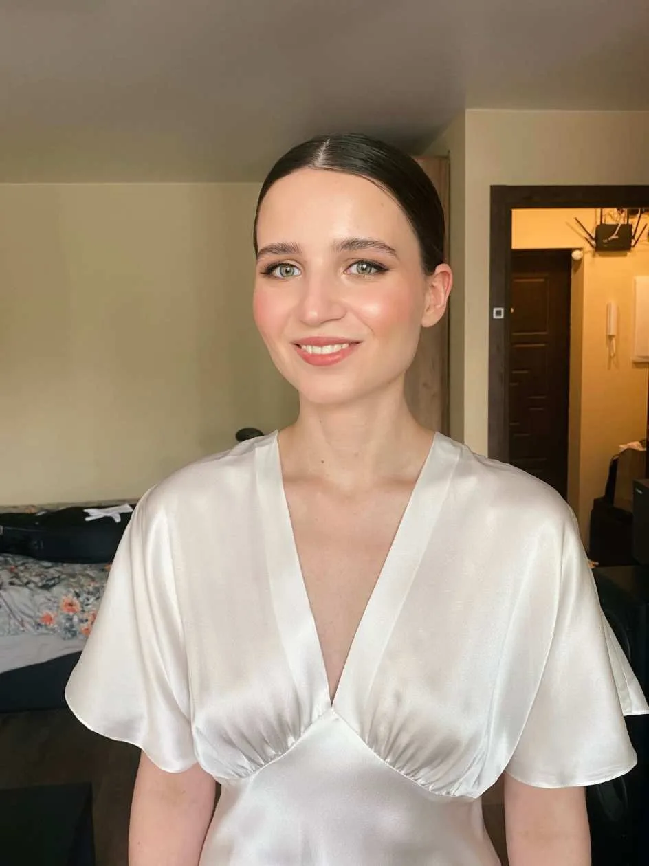 Bridal makeup by Oxana Nurova