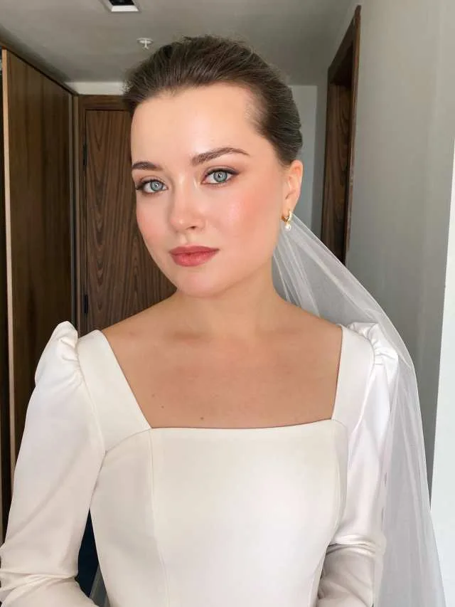 Bridal makeup by Oxana Nurova